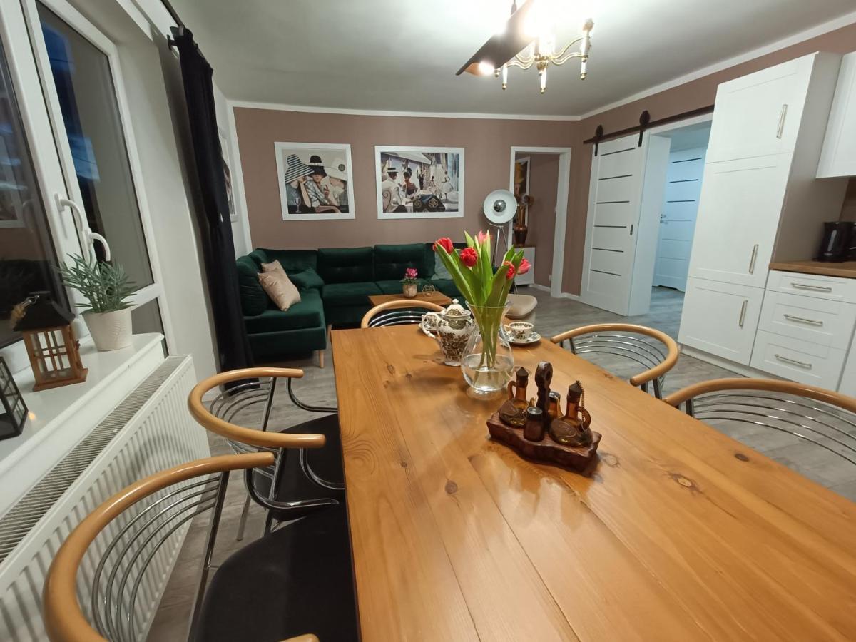 Duże Apartamenty Holender House 6 plaż w zasięgu plus jezioro Choczewo Buitenkant foto