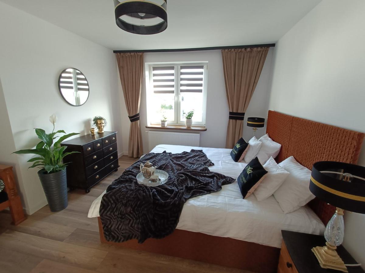 Duże Apartamenty Holender House 6 plaż w zasięgu plus jezioro Choczewo Buitenkant foto