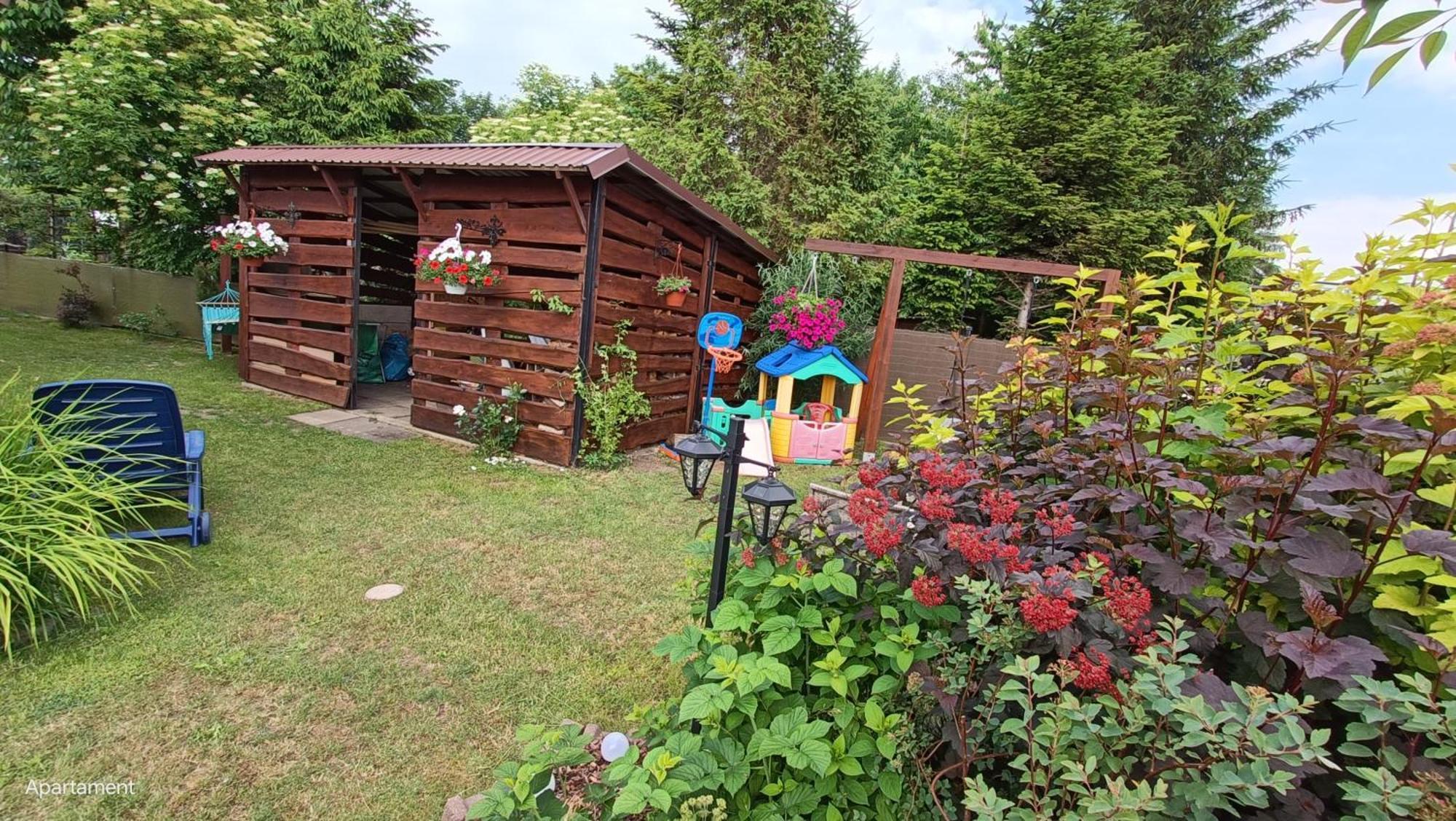 Duże Apartamenty Holender House 6 plaż w zasięgu plus jezioro Choczewo Buitenkant foto